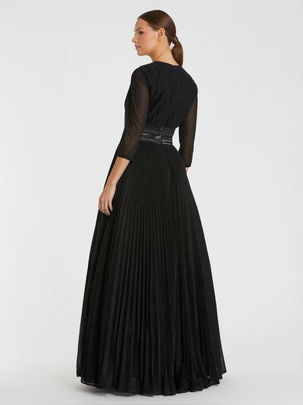 Mac Duggal Black Shimmering Pleated 3/4 Sleeve Ball Gown Size 6 and 4 - Picture 2 of 7